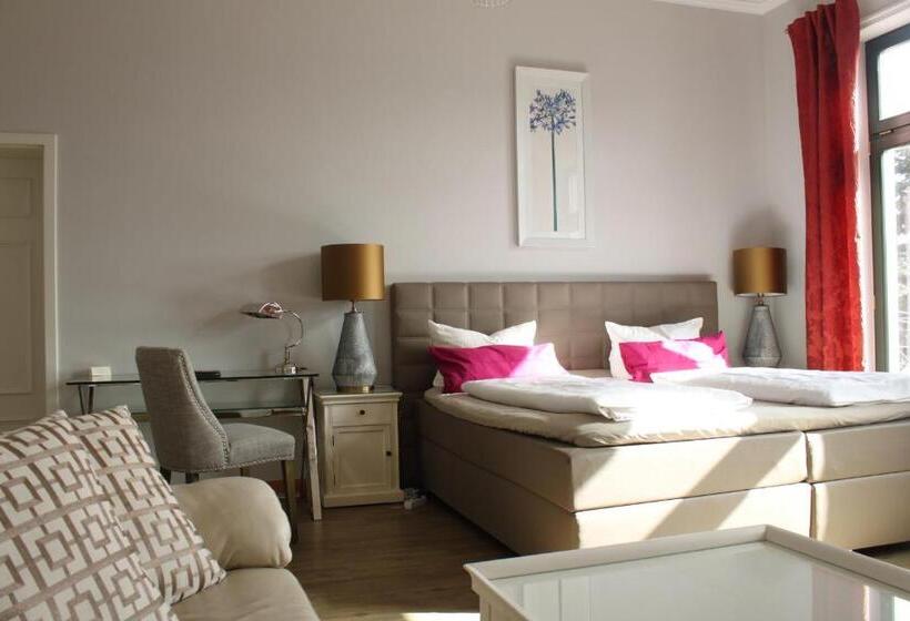 Номер Стандарт с Балконом, Villa Sommer