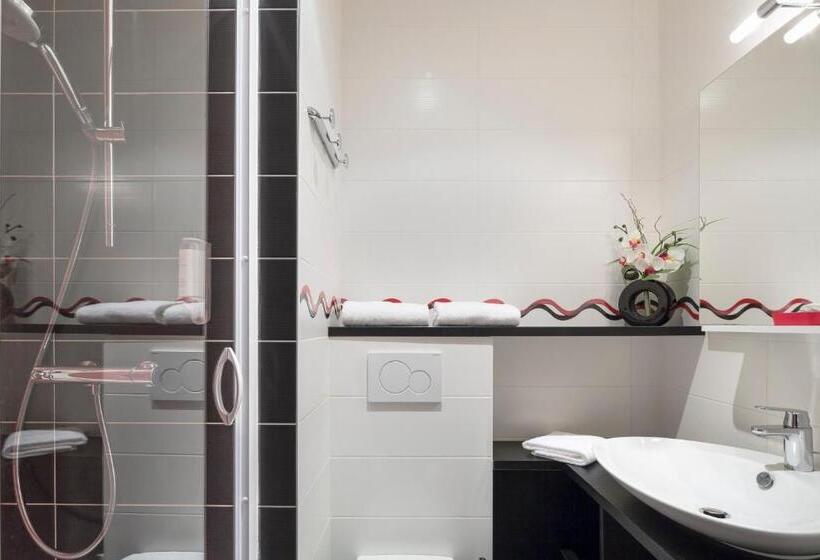Номер Стандарт, Logis Maison Vauban   Hotel St Malo
