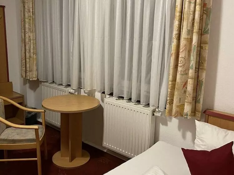 スタンダードシングルルーム, Panoramahotel Lilienstein
