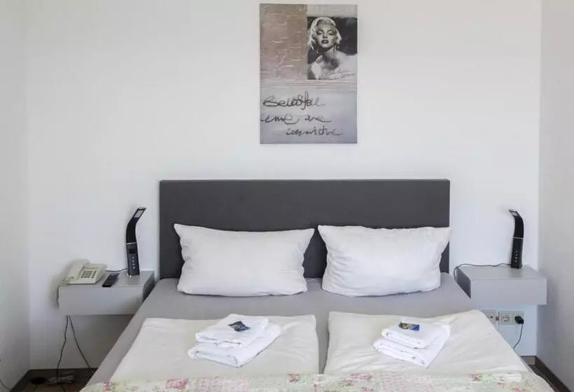 テラス付きスタンダードワンルーム, Panoramahotel Lilienstein