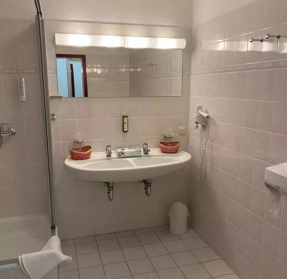 バルコニー付き１ベッドルームアパートメント, Panoramahotel Lilienstein