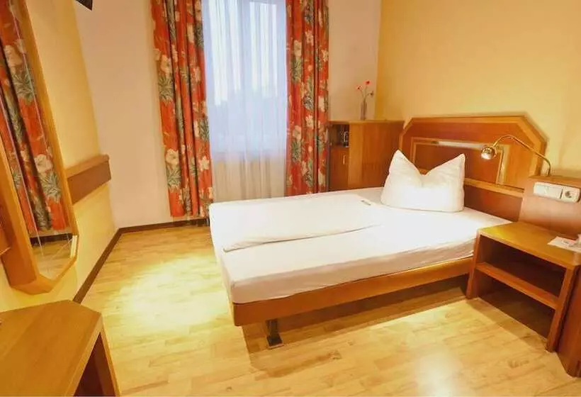 スタンダードシングルルーム, Resort Hotel Seebauer Gut Wildbad