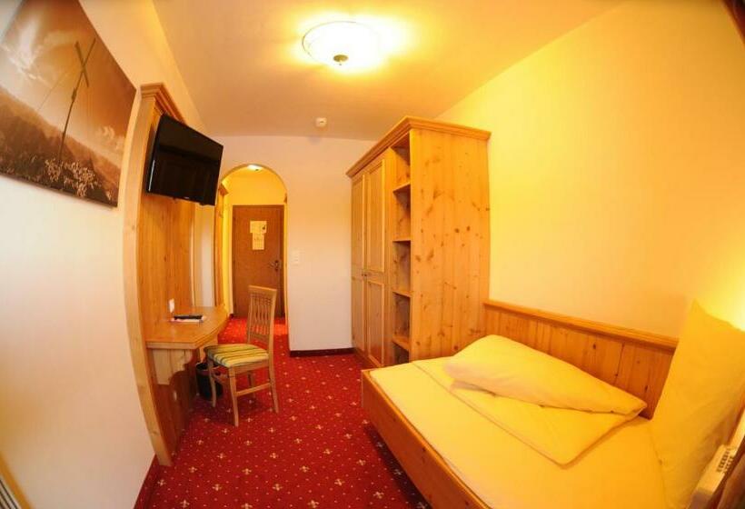 غرفة قياسية فردية مزودة بشُرفة, Sporthotel Tirolerhof