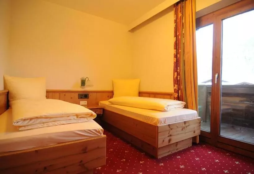 اتاق استاندارد, Sporthotel Tirolerhof