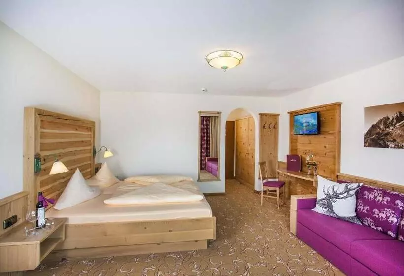 اتاق استاندارد با بالکن, Sporthotel Tirolerhof