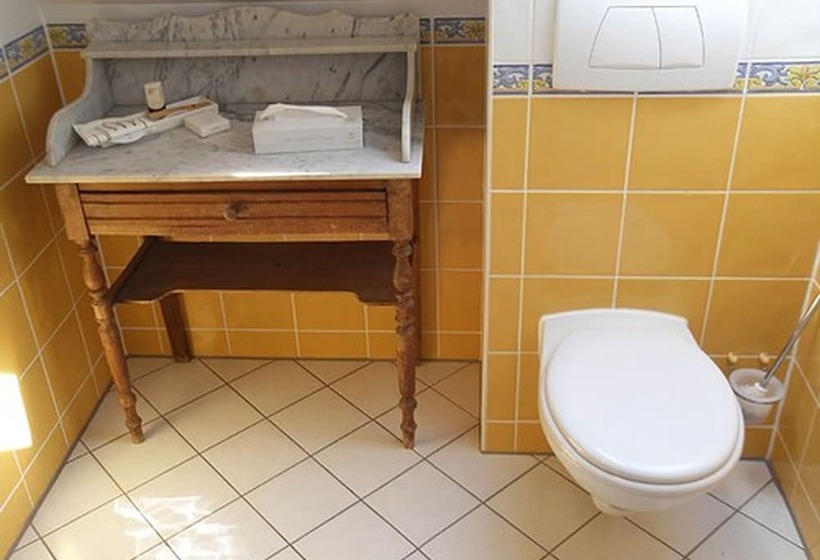 スタンダードルーム, Wein Hotel Auberge Mistral