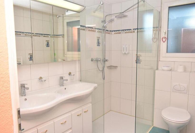 דירת שני חדרים, Apart Hotel Near Lucerne