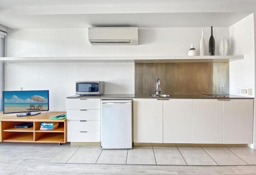 デラックススタジオ, Blue On Blue Superior Studio Room 1351