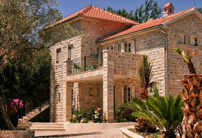 آپارتمان 1 خوابه, Boutique Hotel Malo Selo