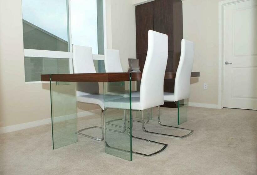 شقة غرفة واحدة, Central Apartment