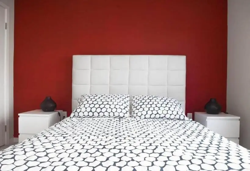 バルコニー付き1ベッドルームアパートメント, Central Apartment
