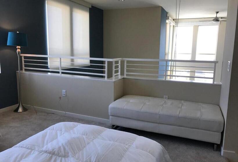 شقة دور أخير غرفة نوم واحدة, Central Apartment