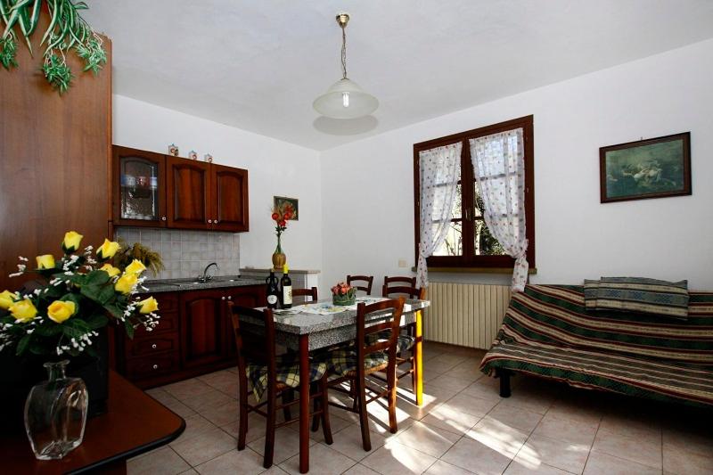 شقة غرفة واحدة, Agriturismo I Cerroni Montescudaio