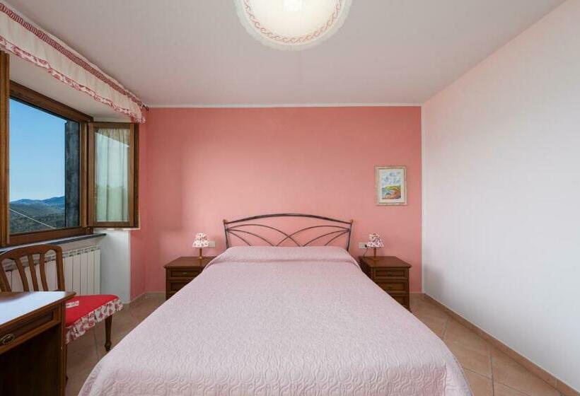 스탠다드 룸 산 전망, Agriturismo Daniela