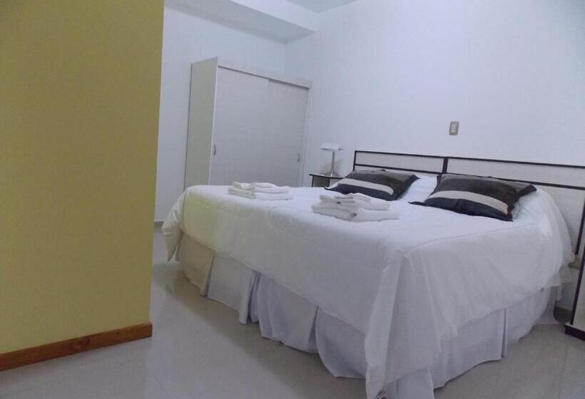 Четырехместный Номер Стандарт, Chardonnay