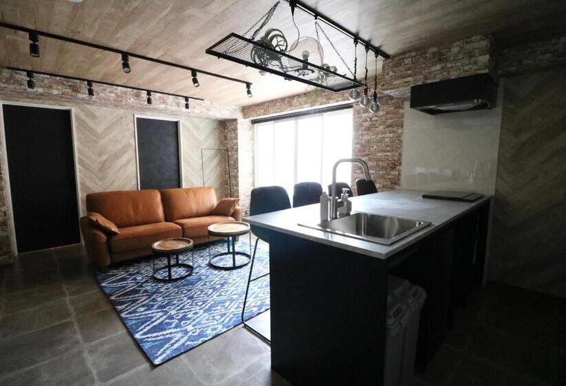 Habitació Quàdruple Estàndard, Maison Sapporo