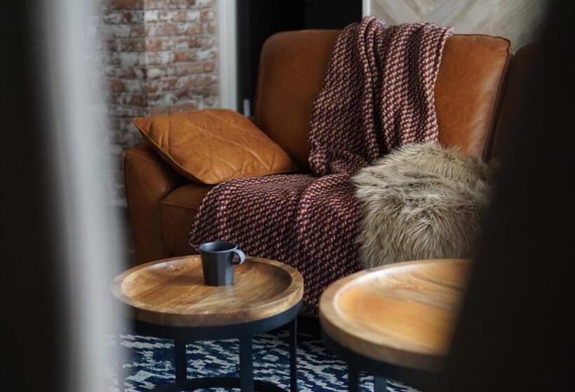 Habitació Quàdruple Estàndard, Maison Sapporo