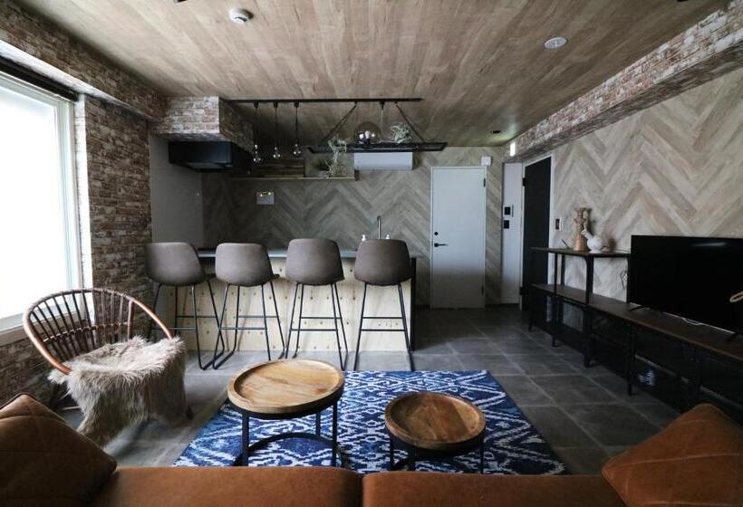 Habitació Quàdruple Estàndard, Maison Sapporo