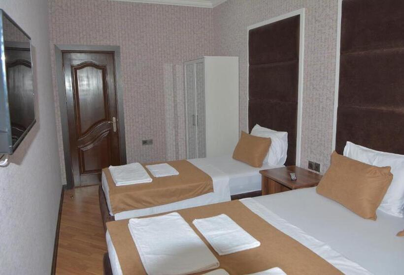 ویلای سوپریور 1 خوابه, Allseasons Hotel Gabala With A Hot Outdoor Pool ,sauna And Waterfall