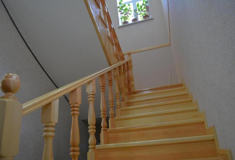 ویلای سوپریور 1 خوابه, Allseasons Hotel Gabala With A Hot Outdoor Pool ,sauna And Waterfall