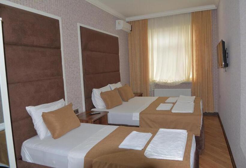 ویلای سوپریور 1 خوابه, Allseasons Hotel Gabala With A Hot Outdoor Pool ,sauna And Waterfall