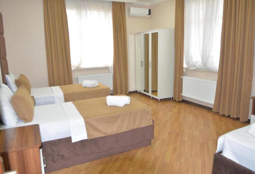 ویلای سوپریور 1 خوابه, Allseasons Hotel Gabala With A Hot Outdoor Pool ,sauna And Waterfall