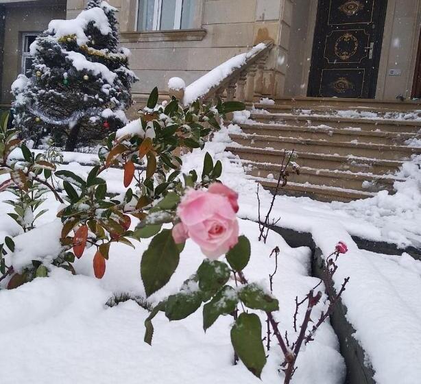 ویلای سوپریور 1 خوابه, Allseasons Hotel Gabala With A Hot Outdoor Pool ,sauna And Waterfall