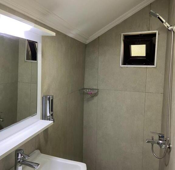 اتاق استاندارد چهار تخته, Allseasons Hotel Gabala With A Hot Outdoor Pool ,sauna And Waterfall