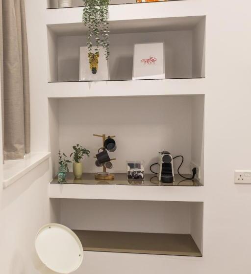 Standard-huone, Rooms Unique Staying In Paphos Centre