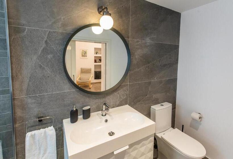 غرفة ديلوكس سرير كينج, Rooms Unique Staying In Paphos Centre