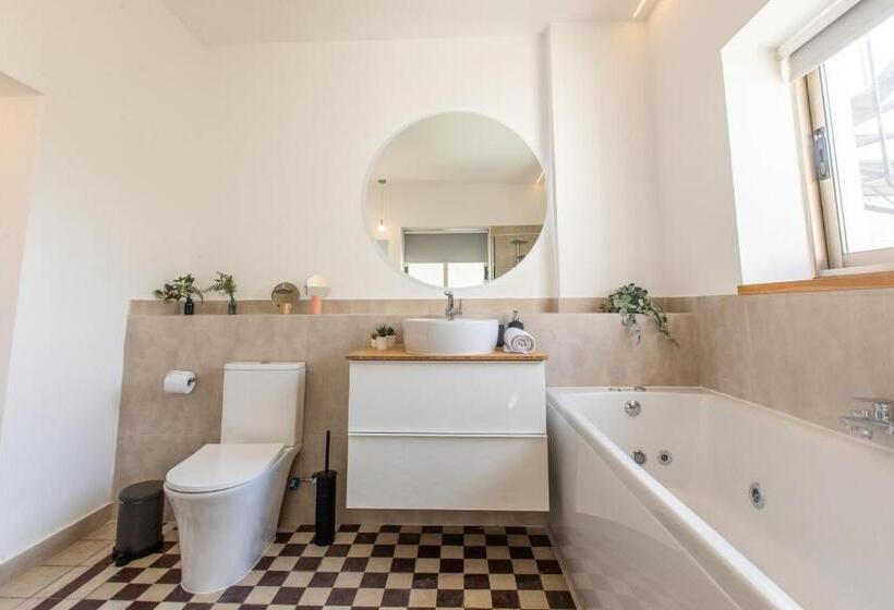 Sviitti King-vuode, Rooms Unique Staying In Paphos Centre