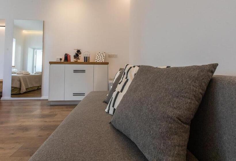 جناح سرير كينج, Rooms Unique Staying In Paphos Centre