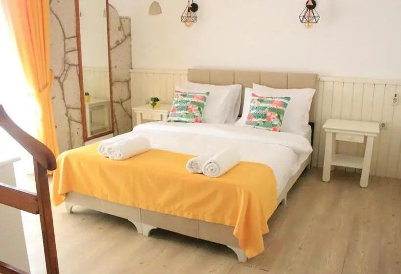 バルコニー付きスタンダードルーム, Ala Anka Butik Otel