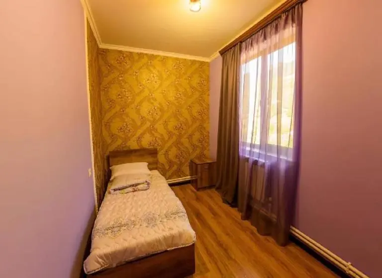 اتاق استاندارد, Aga