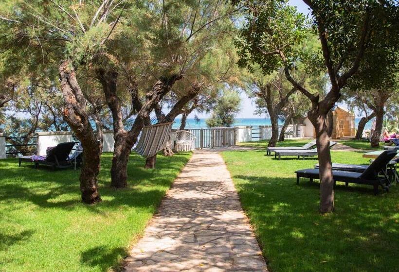 Четырехместный Номер Стандарт с Балконом, Aurelia Sea View