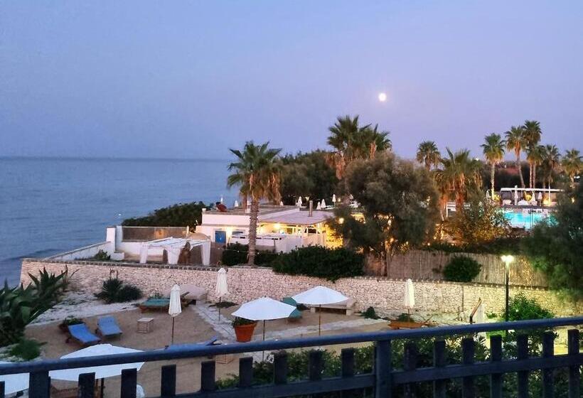 Полулюкс Одноместный с Террасой, Aurelia Sea View