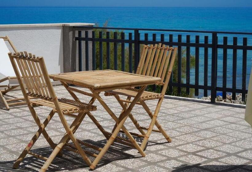 Полулюкс Одноместный с Террасой, Aurelia Sea View