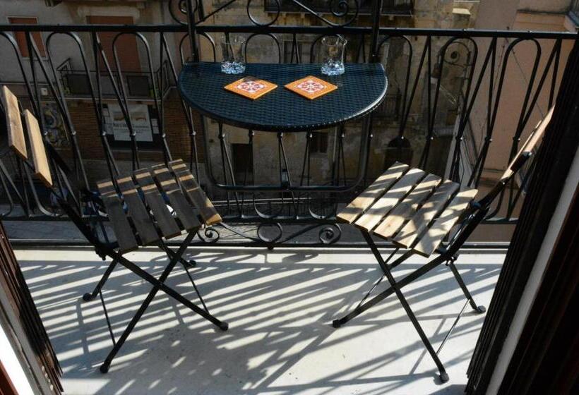 スタンダードルーム, Domus Aleria Deluxe Rooms