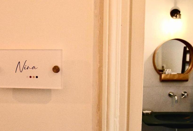 デラックスルーム, Domus Aleria Deluxe Rooms