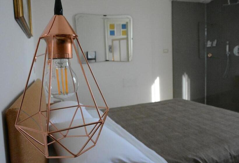 スイート, Domus Aleria Deluxe Rooms