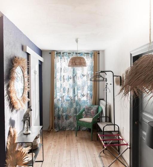 スタンダードルーム, La Norélie