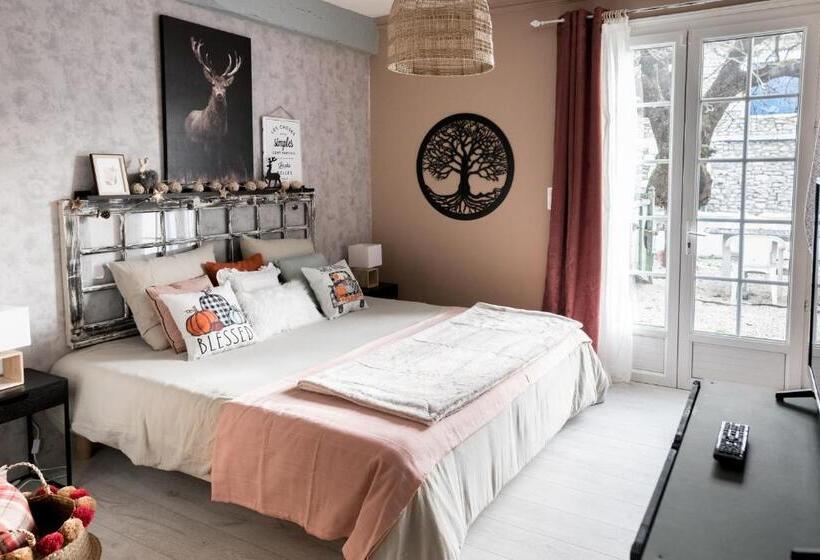 スタンダード4人部屋, La Norélie