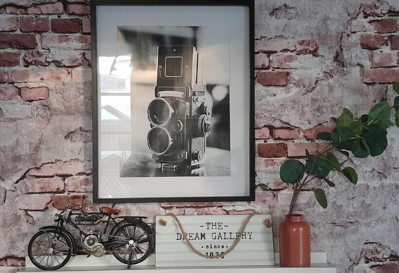 スタンダードルーム, La Norélie