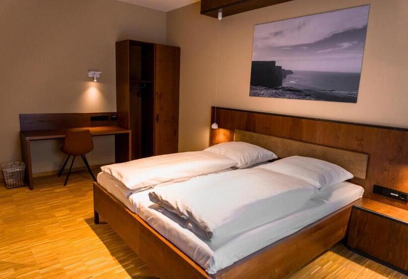 スタンダードルーム, Cavallestro Deluxe