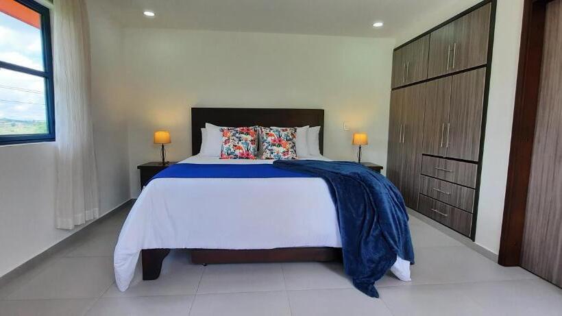 带大床的高级房间, Ecohotel Guaduales Pereira
