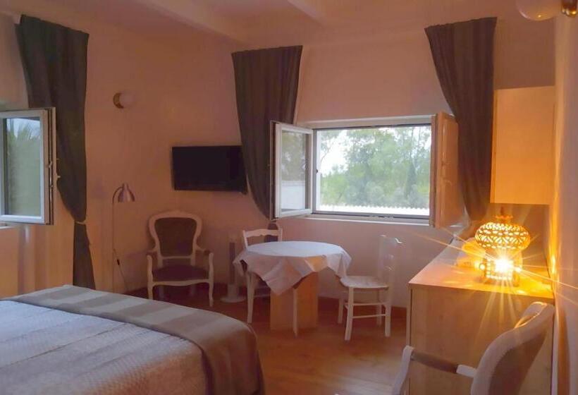 デラックスルーム, Henry Agriturismo Manfredonia