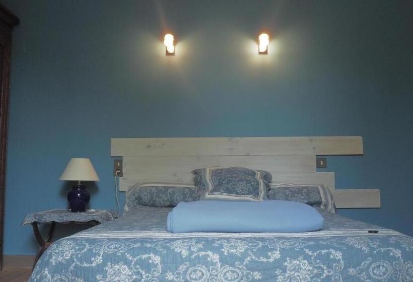 Номер Стандарт, La Garenne De Morestel