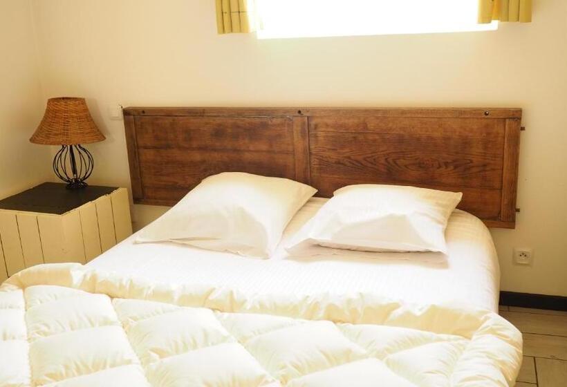 Номер Deluxe, La Garenne De Morestel