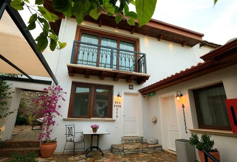 Номер Стандарт Вид на Сад, No 10