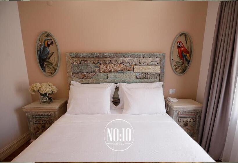 Номер Стандарт Вид на Сад, No 10